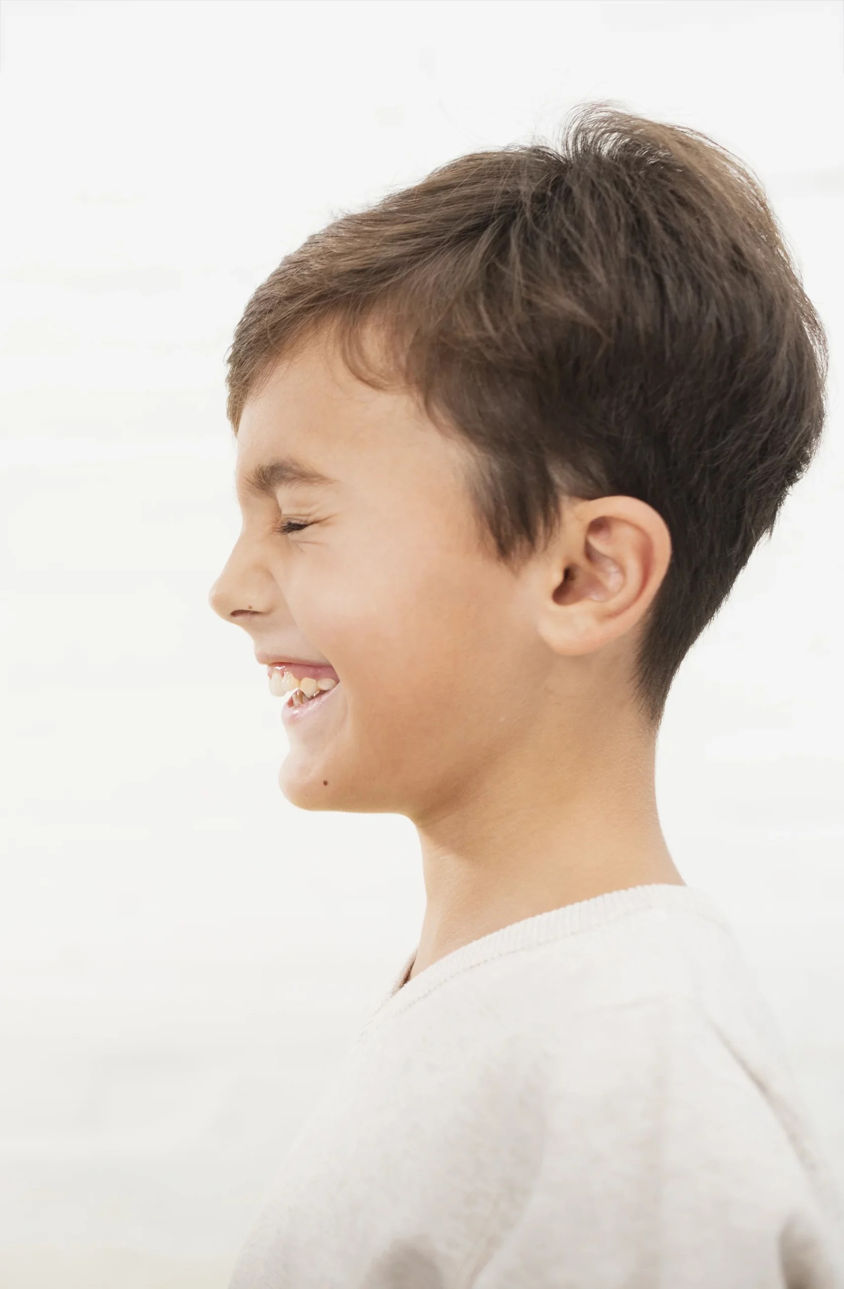 Kind im Wachstum – Bedeutung des Kieferwachstums bei der kieferorthopädischen Behandlung von Kindern.